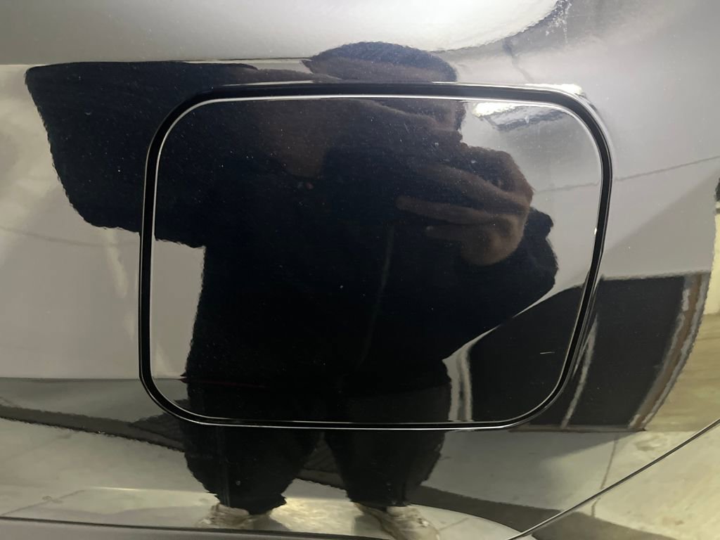 Used 2025 Toyota RAV4 LE image 42