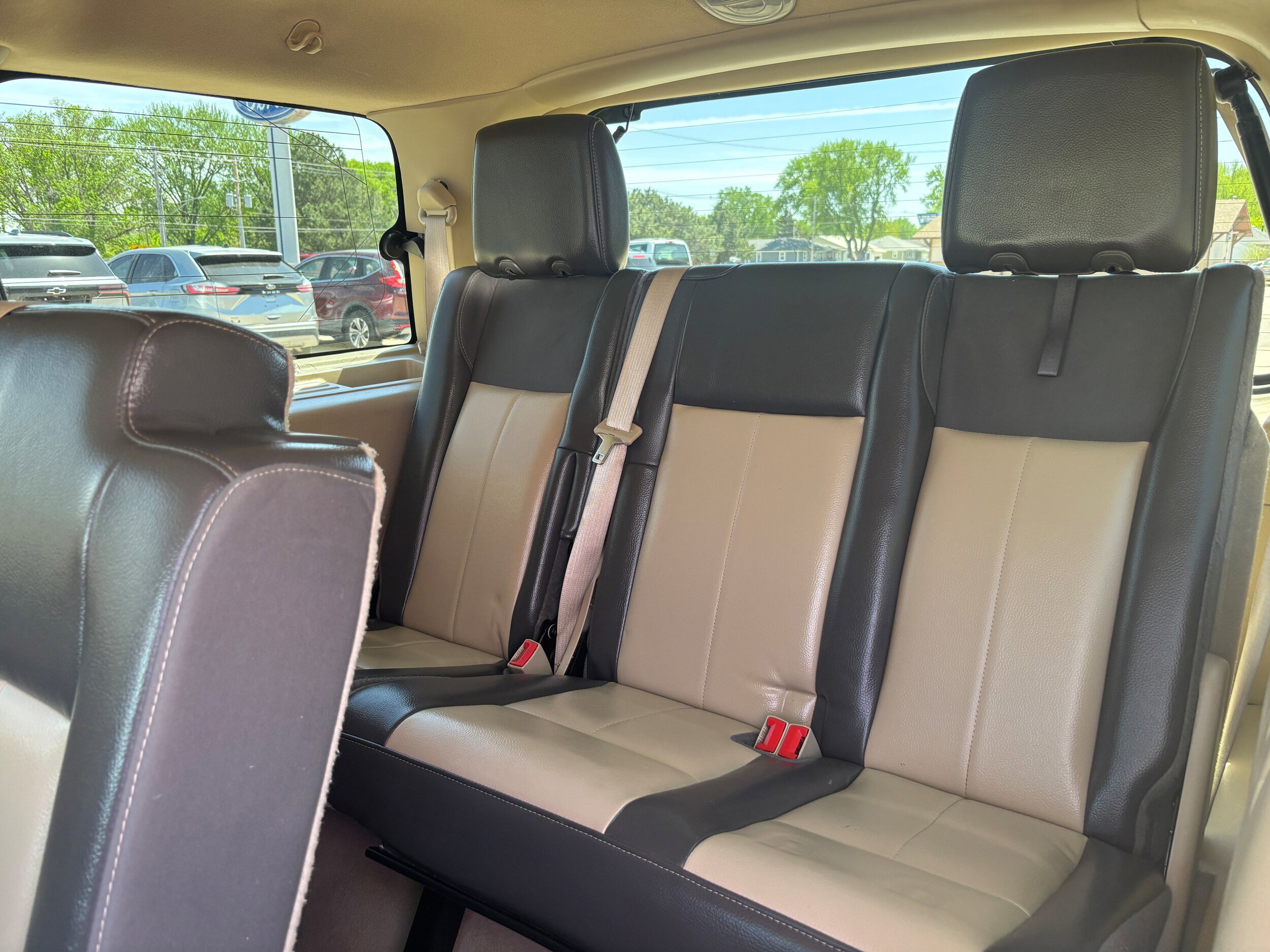 Used 2009 Ford Expedition Eddie Bauer AWD/4WD image 14