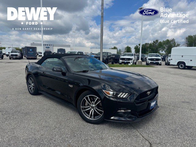 Used 2017 Ford Mustang GT Premium RWD image 1
