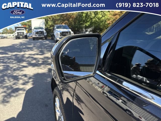 Used 2021 Ford Expedition XLT image 12