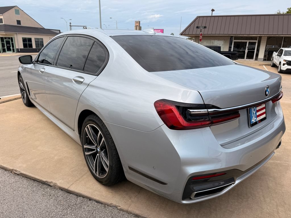 Used 2020 BMW 740i w/ M Sport Package RWD image 22