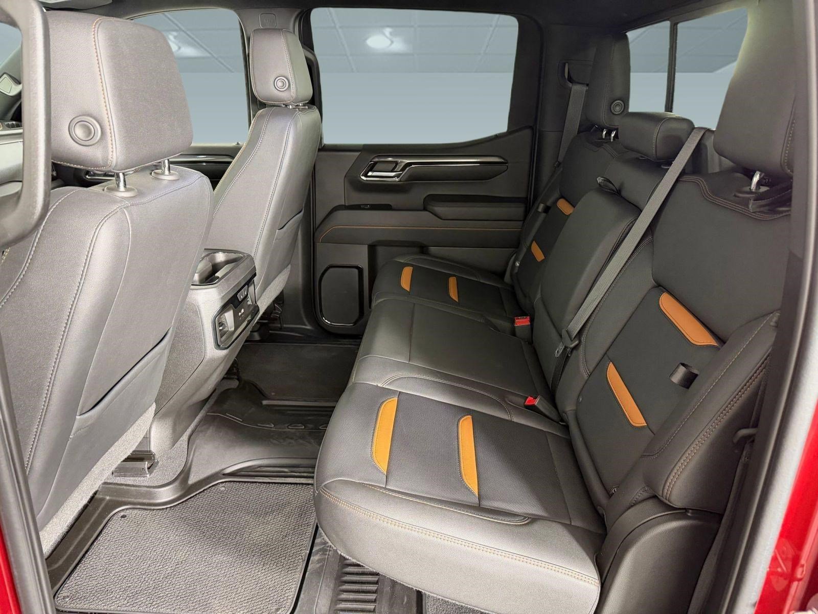 Used 2022 GMC Sierra 1500 AT4 w/ AT4 Premium Package image 12