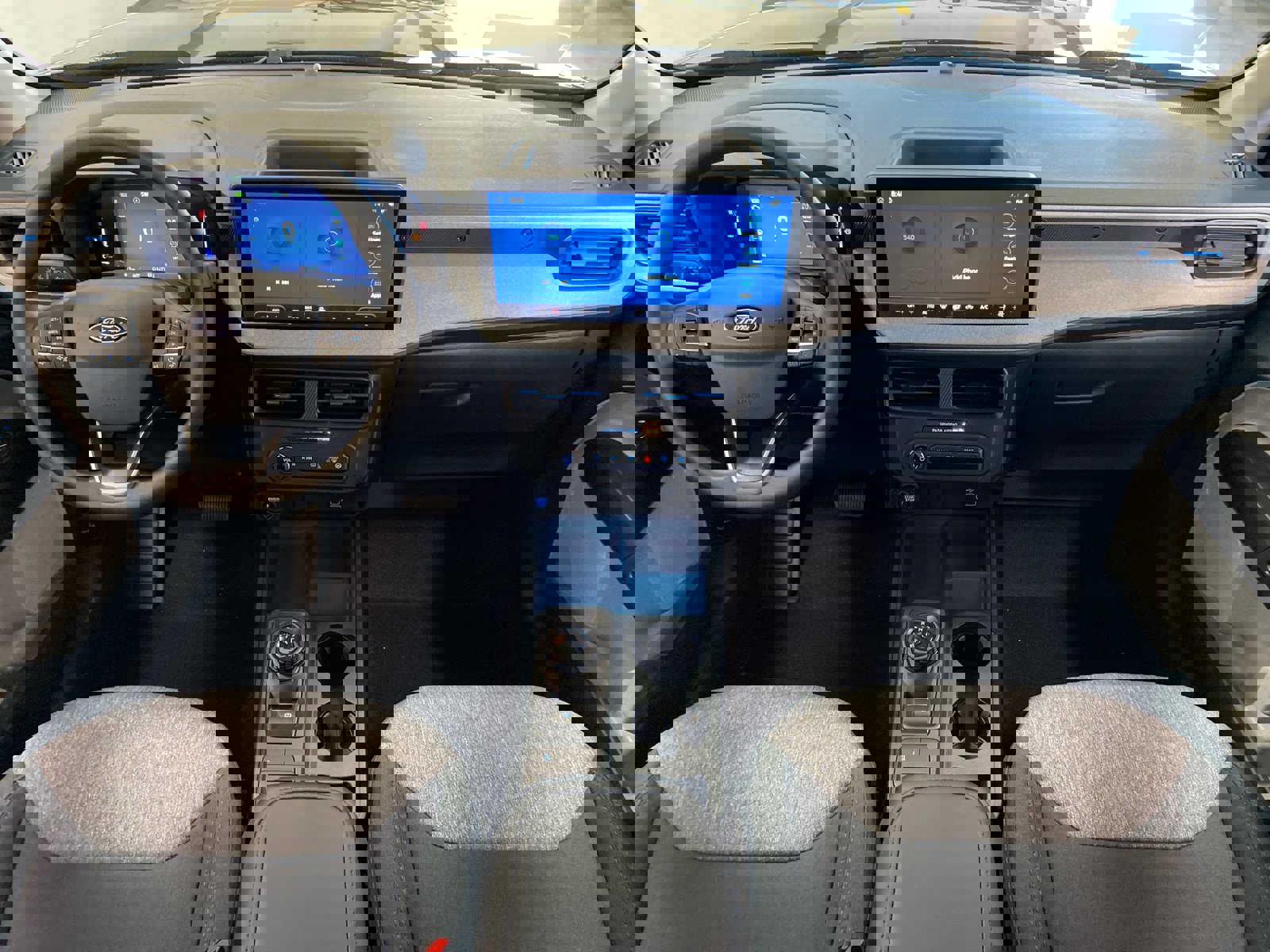 New 2026 Ford Maverick XLT image 17