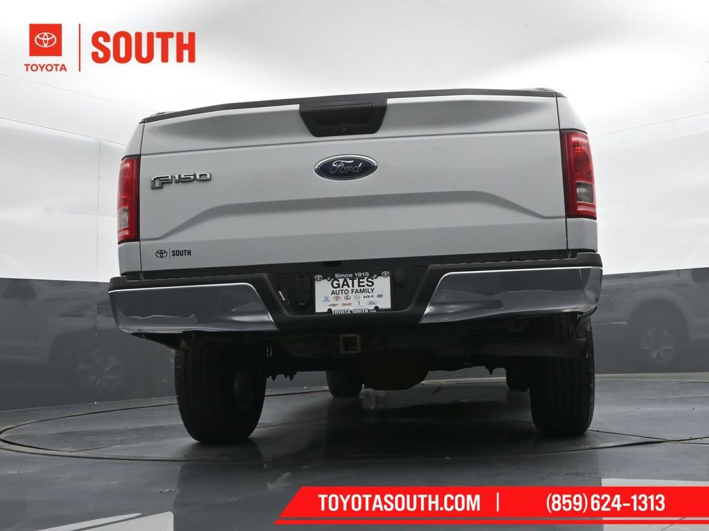 Used 2016 Ford F150 XLT w/ Trailer Tow Package image 28