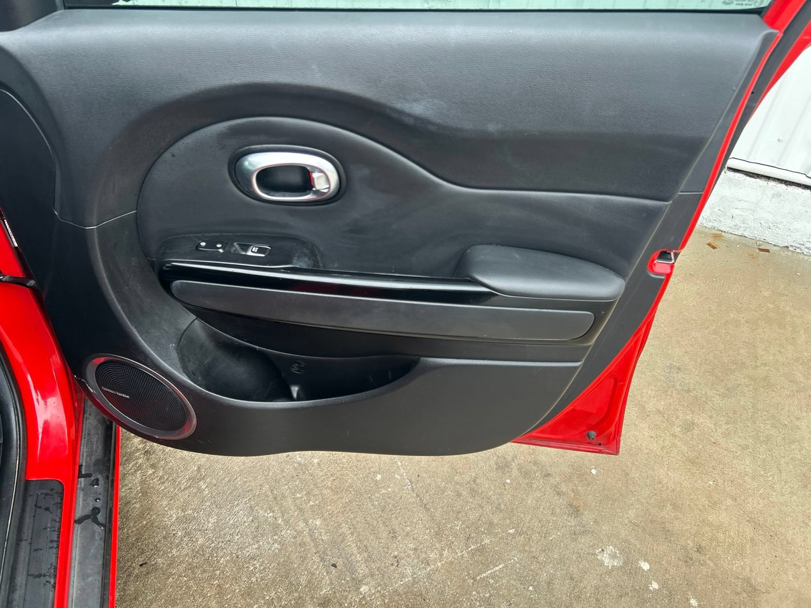 Used 2017 Kia Soul ! w/ Tech Package FWD image 17