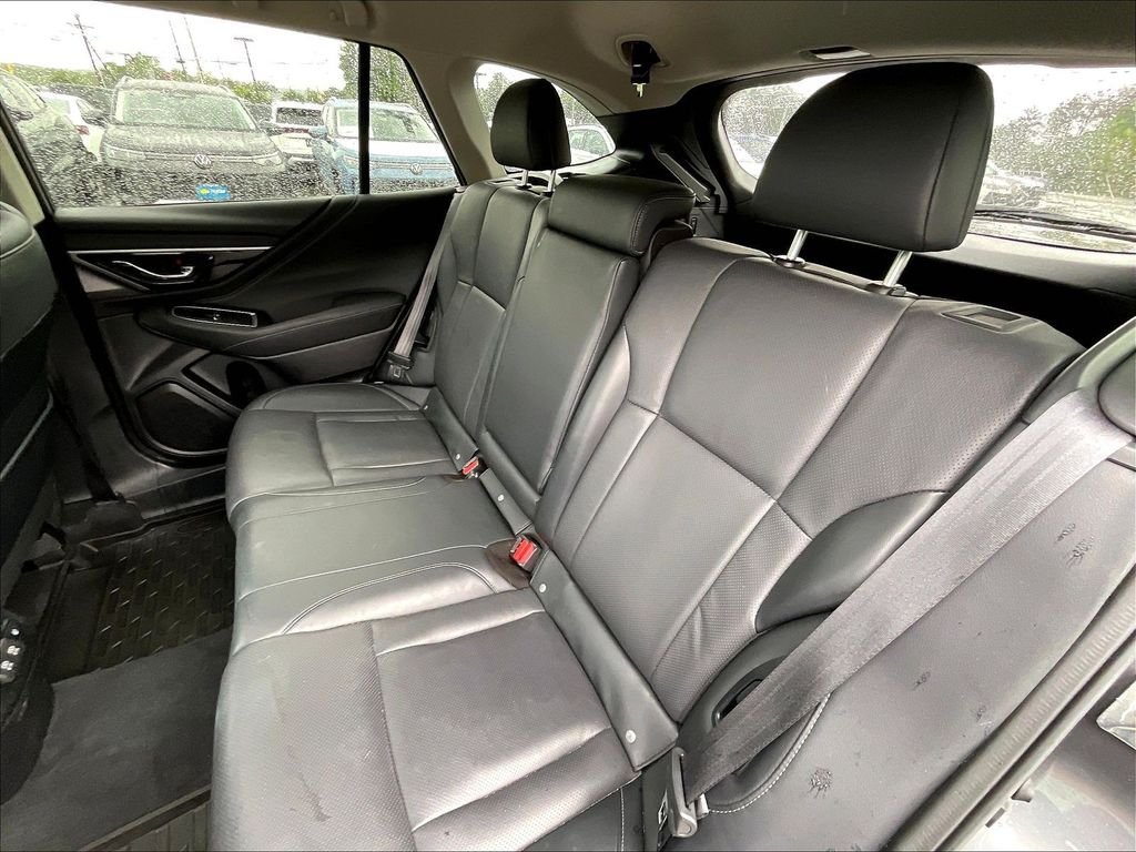 Used 2022 Subaru Outback Limited AWD/4WD image 14