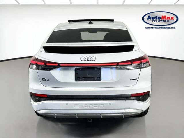 Used 2024 Audi Q4 e-tron Premium Plus w/ Premium Plus AWD/4WD image 8