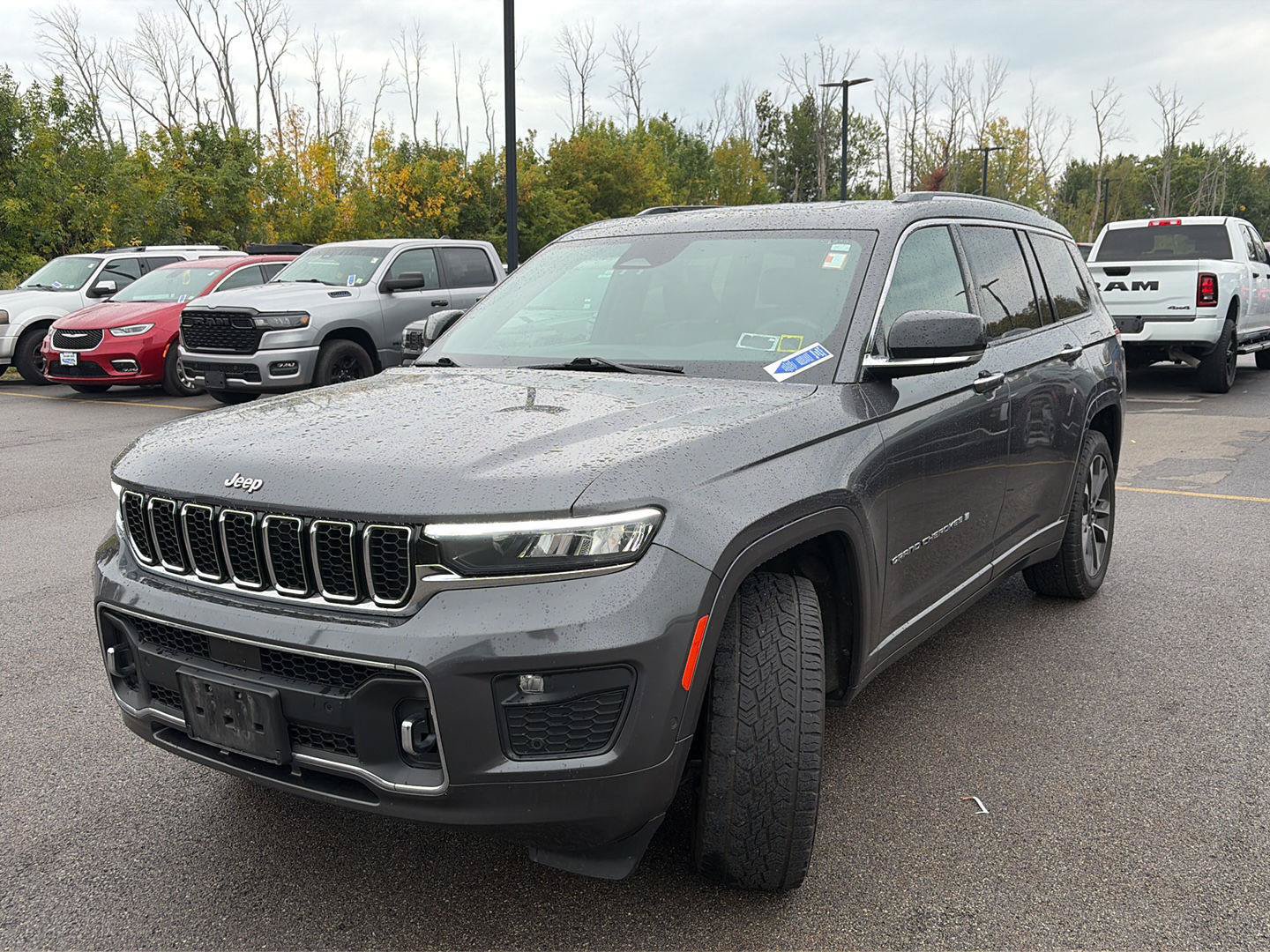 Used 2021 Jeep Grand Cherokee L Overland w/ Luxury Tech Group IV AWD/4WD image 4