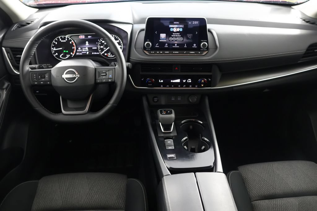 Used 2026 Nissan Rogue SV w/ Cold Weather Package FWD image 2