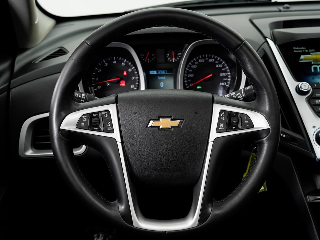 Used 2016 Chevrolet Equinox LTZ w/ Enhanced Convenience Package AWD/4WD image 12