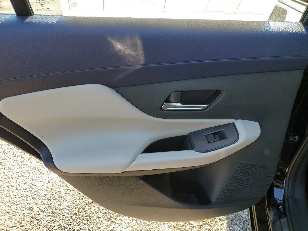New 2026 Nissan Sentra SL w/ Floor Mat Package FWD image 9