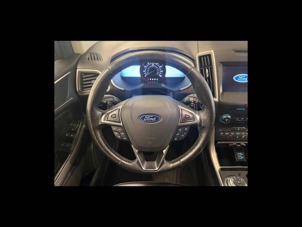 Used 2019 Ford Edge SEL w/ Equipment Group 201A AWD/4WD image 14