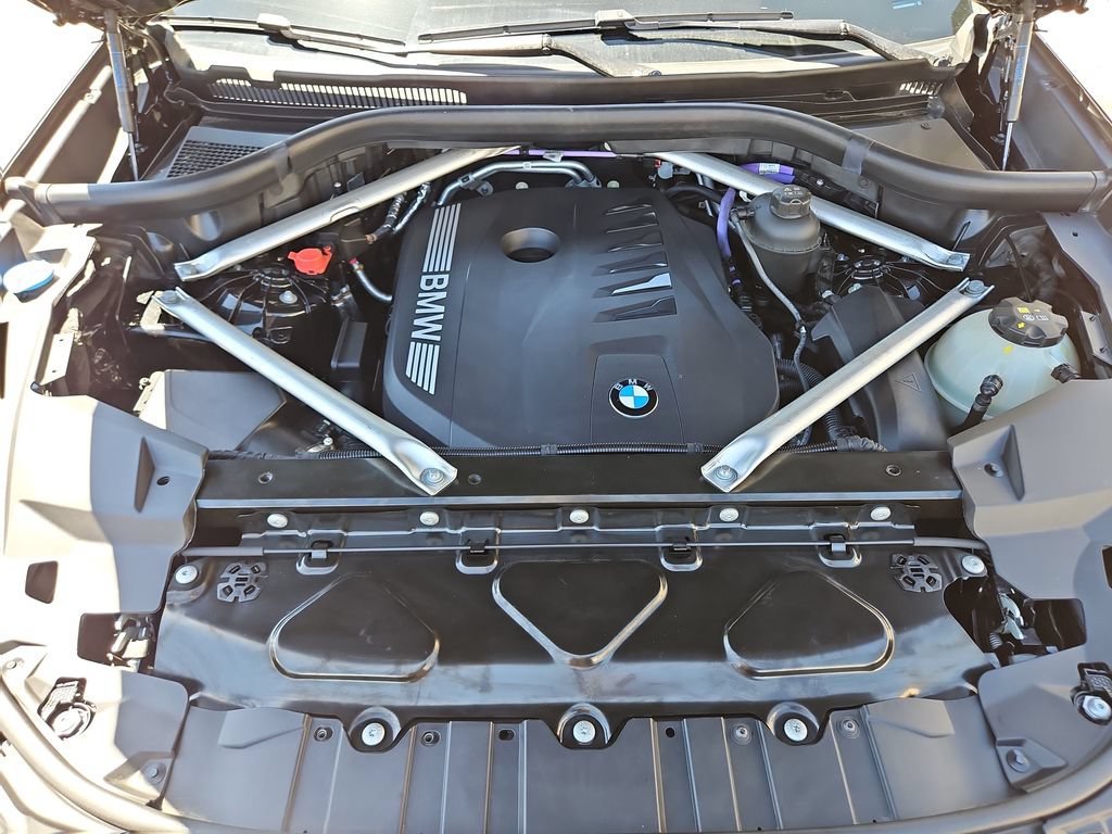 Used 2024 BMW X5 xDrive40i AWD/4WD image 23