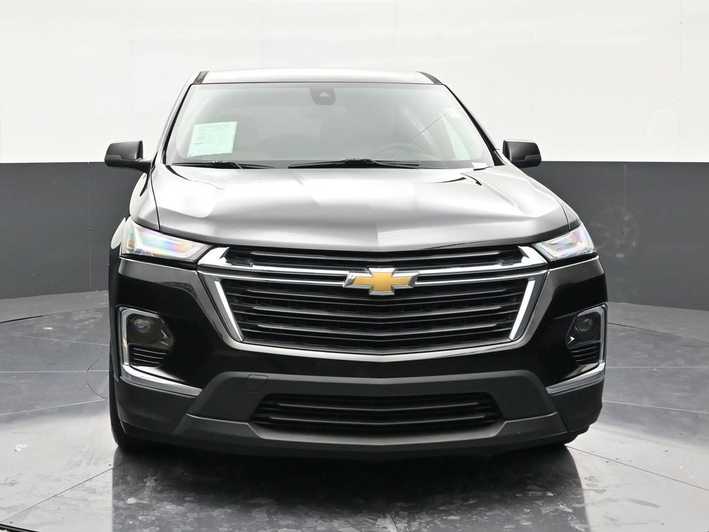 Used 2023 Chevrolet Traverse LS FWD image 8