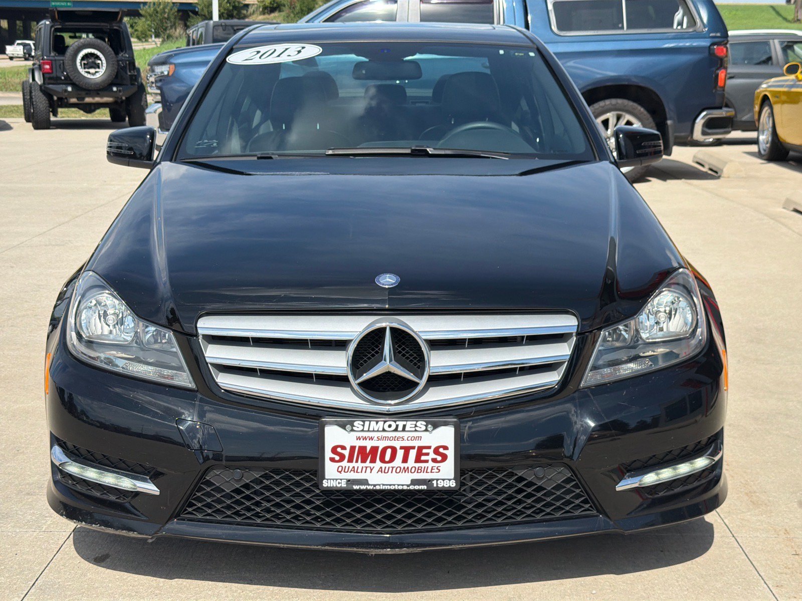 Used 2013 Mercedes-Benz C 300 4MATIC Sedan image 3