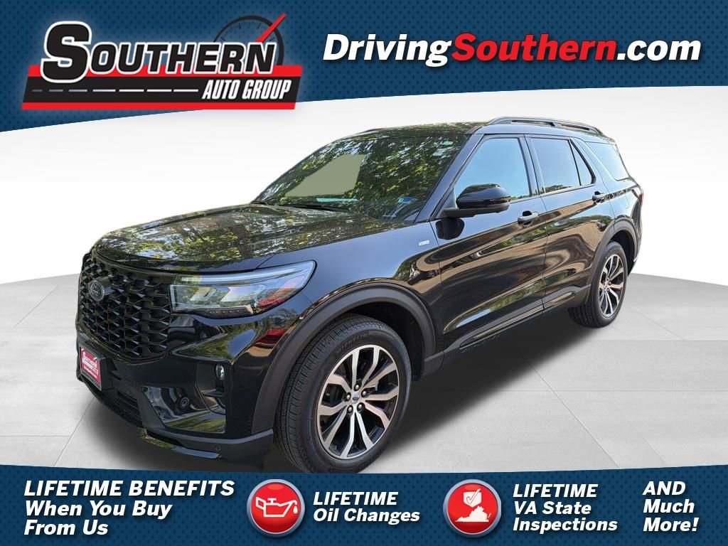 Used 2025 Ford Explorer ST-Line image 1