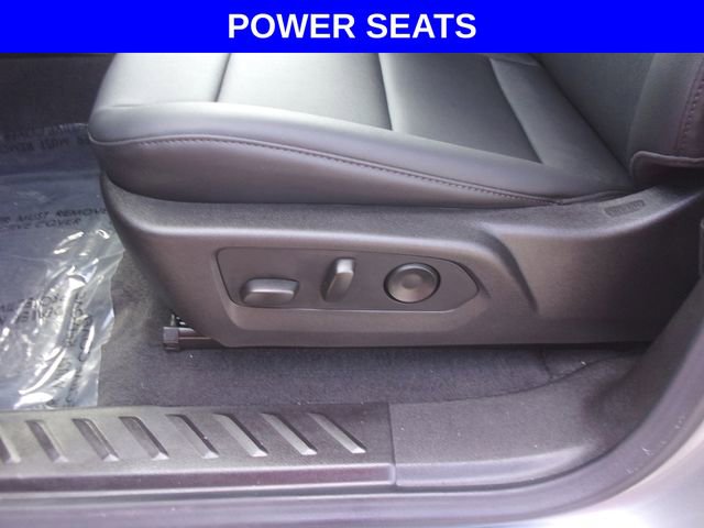 Used 2026 Chevrolet Colorado Trail Boss AWD/4WD image 8