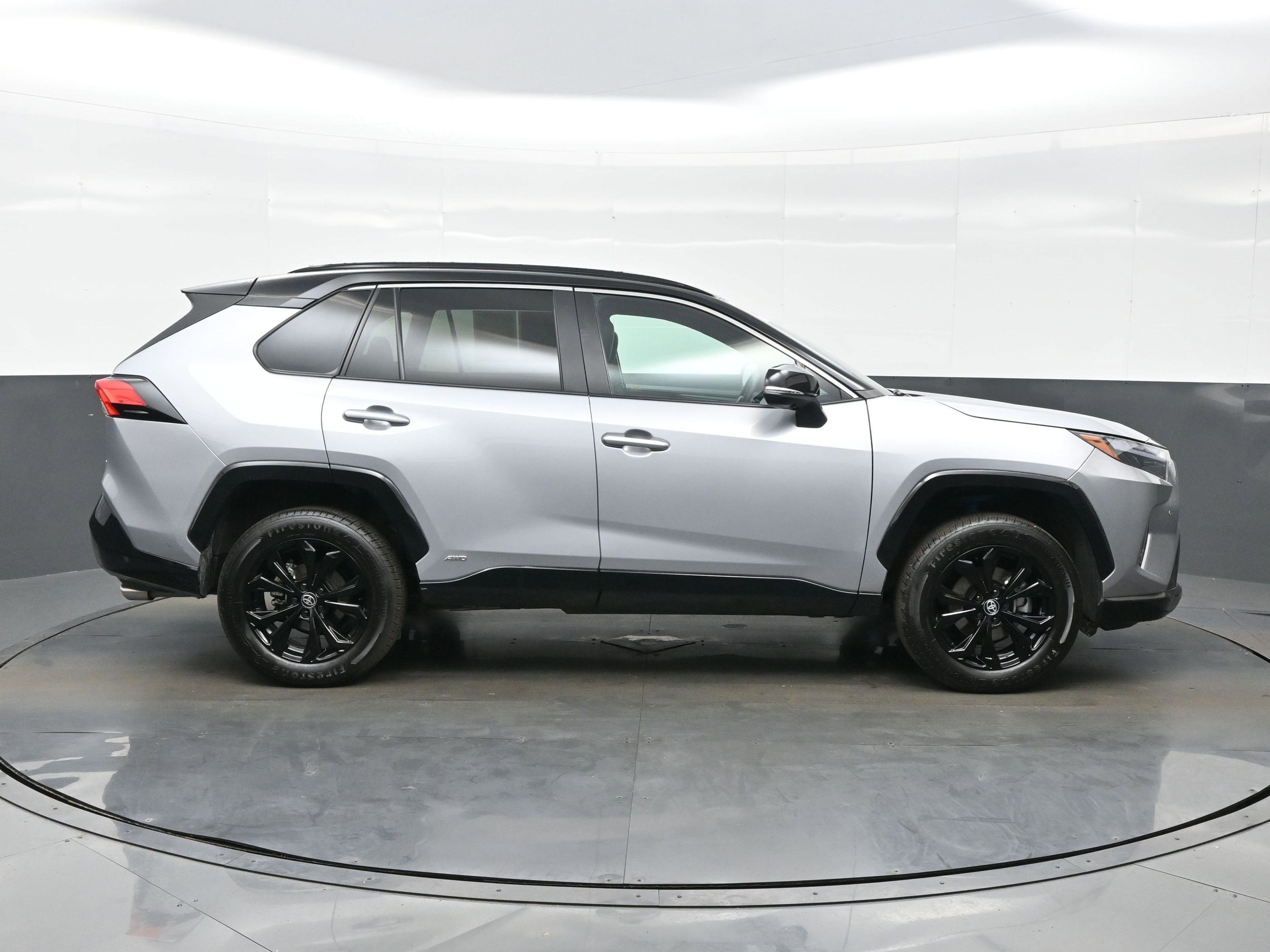 Used 2024 Toyota RAV4 XSE w/ Advanced Technology Package AWD/4WD image 7