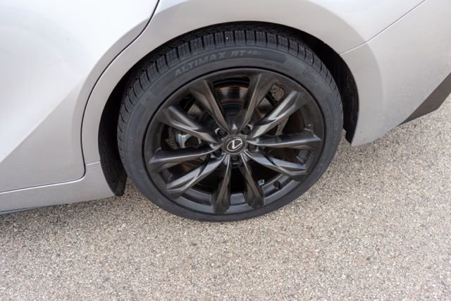 Used 2024 Lexus IS 350 F Sport image 12