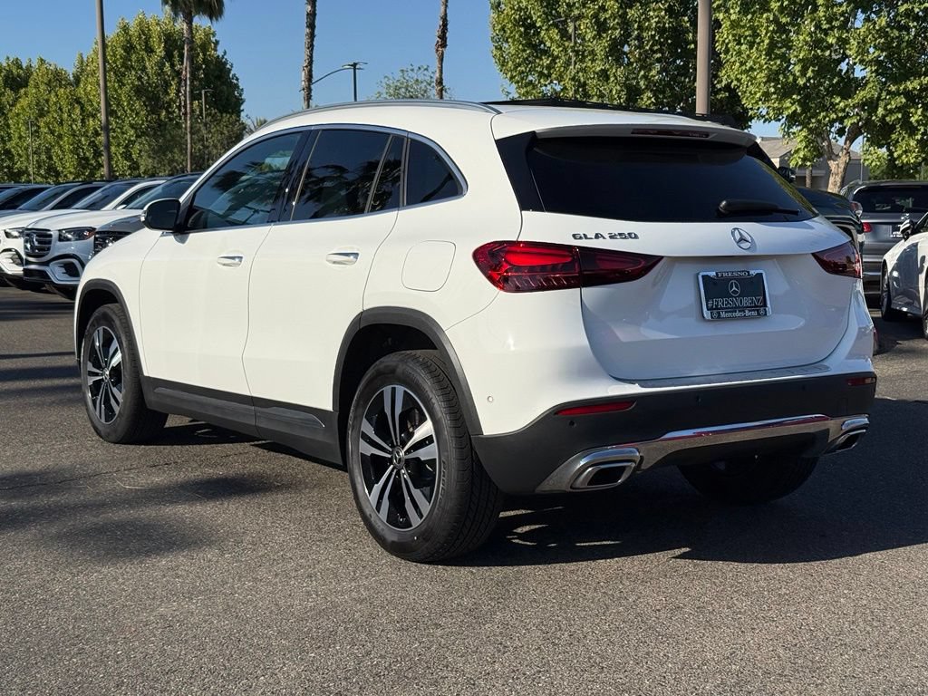 Certified 2025 Mercedes-Benz GLA 250 image 6