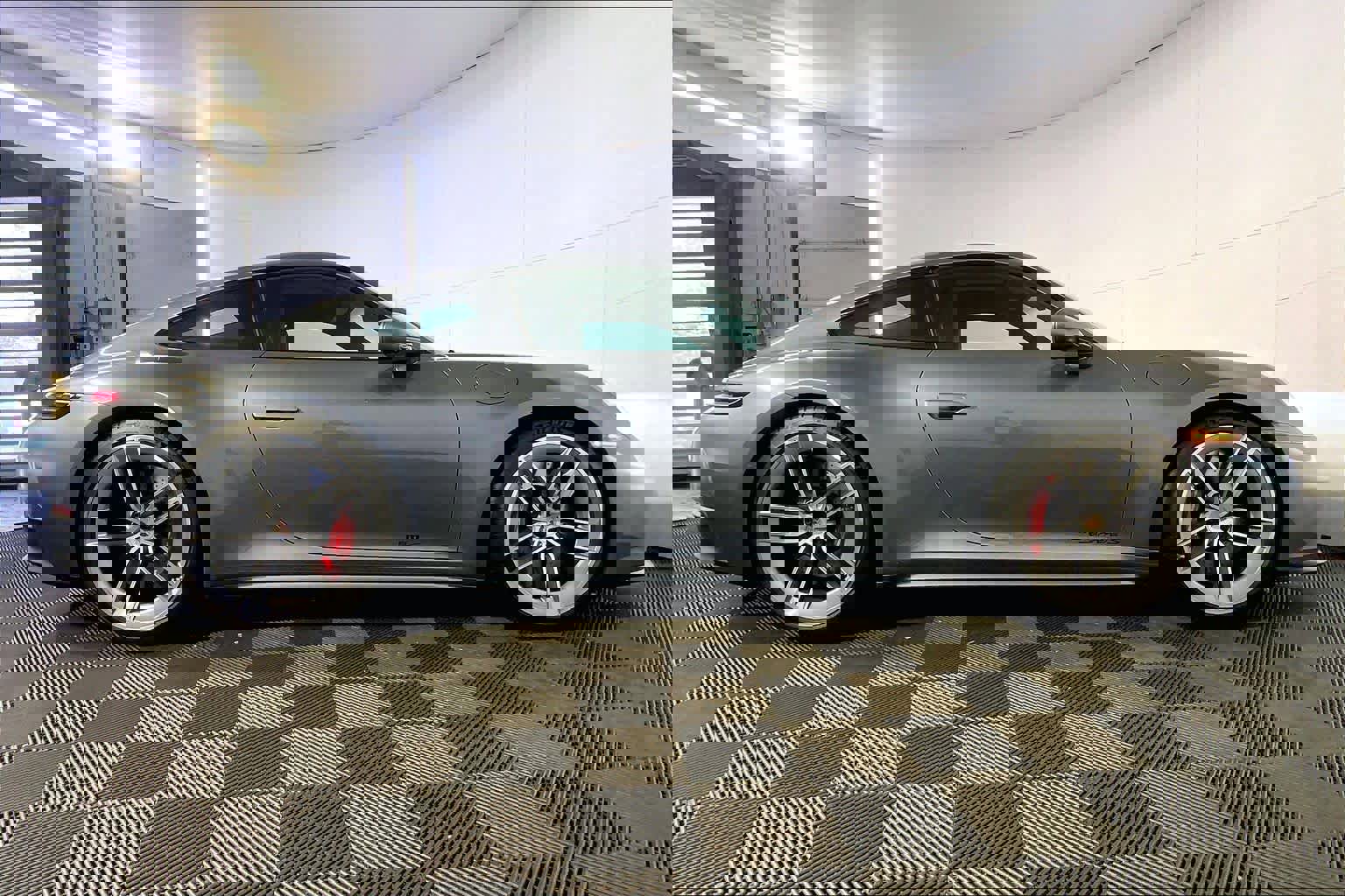 Used 2025 Porsche 911 Carrera S image 8