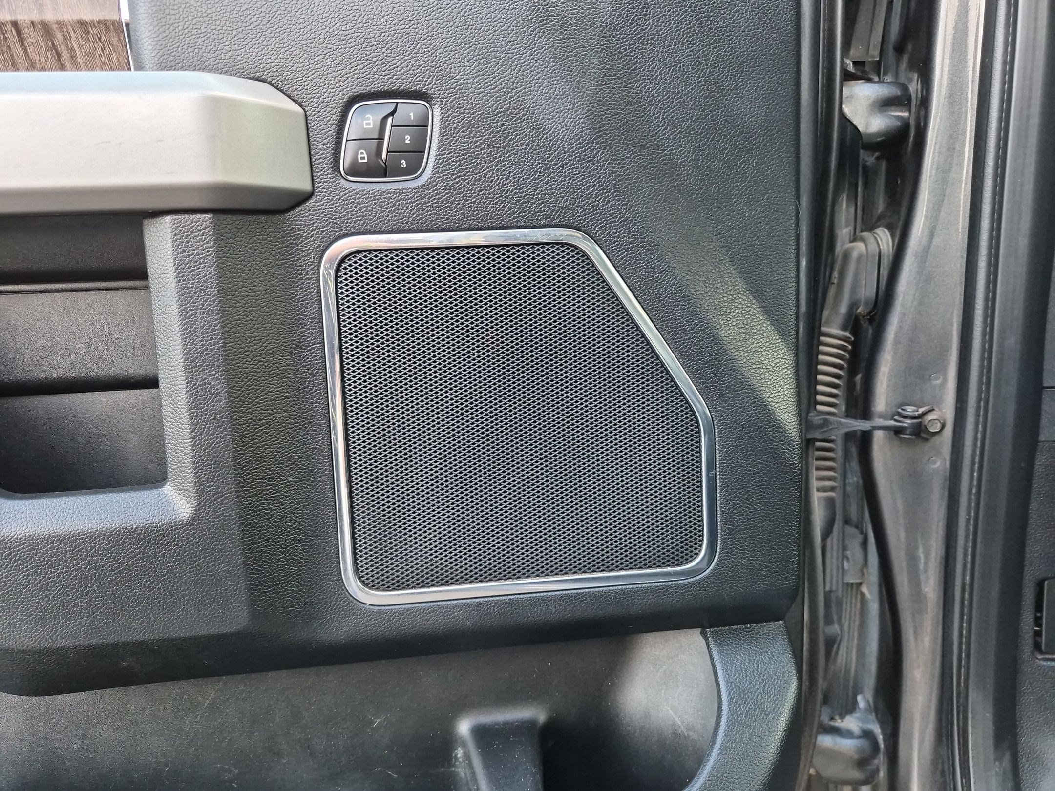 Used 2019 Ford F250 Lariat AWD/4WD image 15