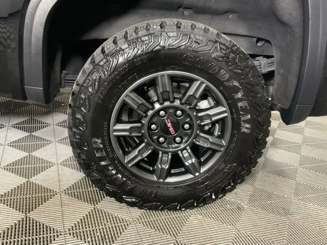 Used 2024 GMC Sierra 1500 AT4X AWD/4WD image 42