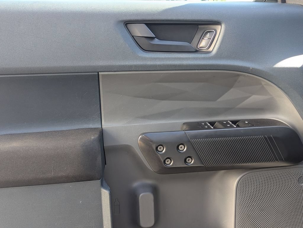 Used 2022 Ford Maverick XL FWD image 12