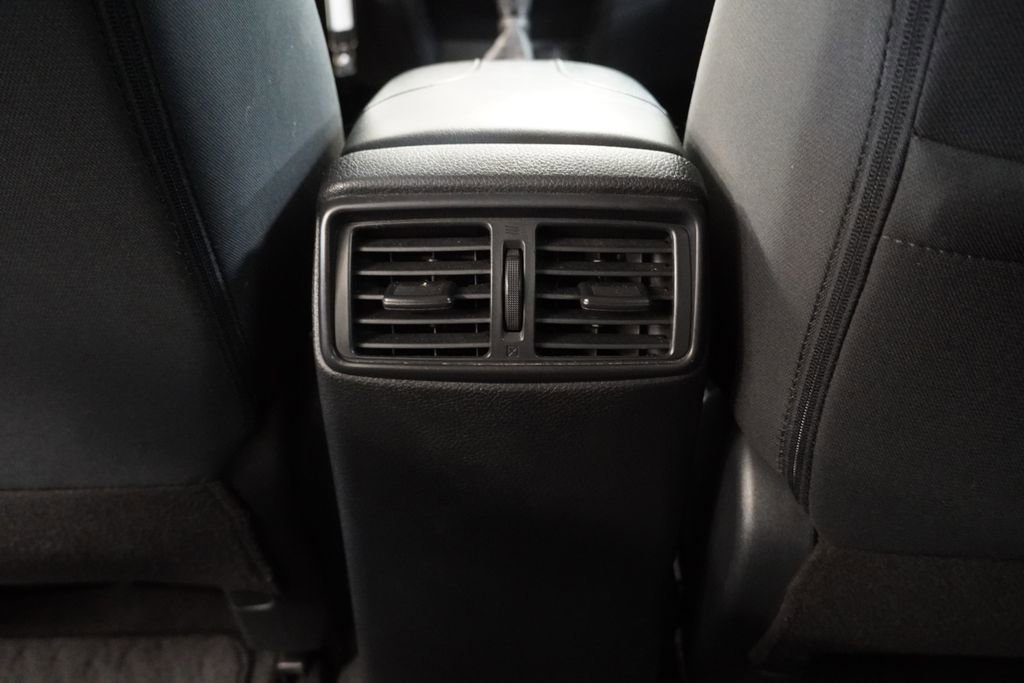 Used 2020 Nissan Rogue S w/ Special Edition Package AWD/4WD image 27