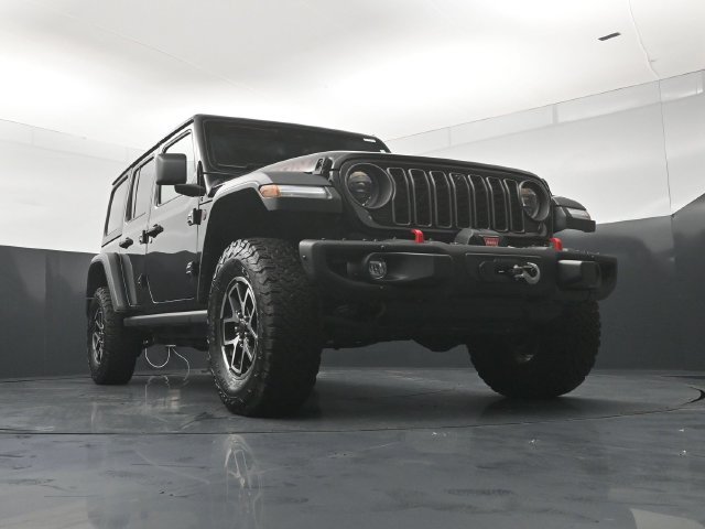 Used 2024 Jeep Wrangler Unlimited Rubicon w/ Capability Package AWD/4WD image 19