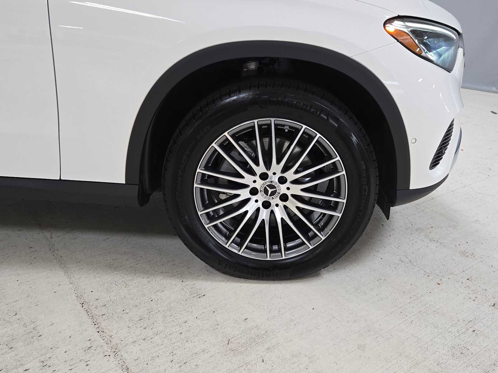 Certified 2026 Mercedes-Benz GLC 300 4MATIC image 9