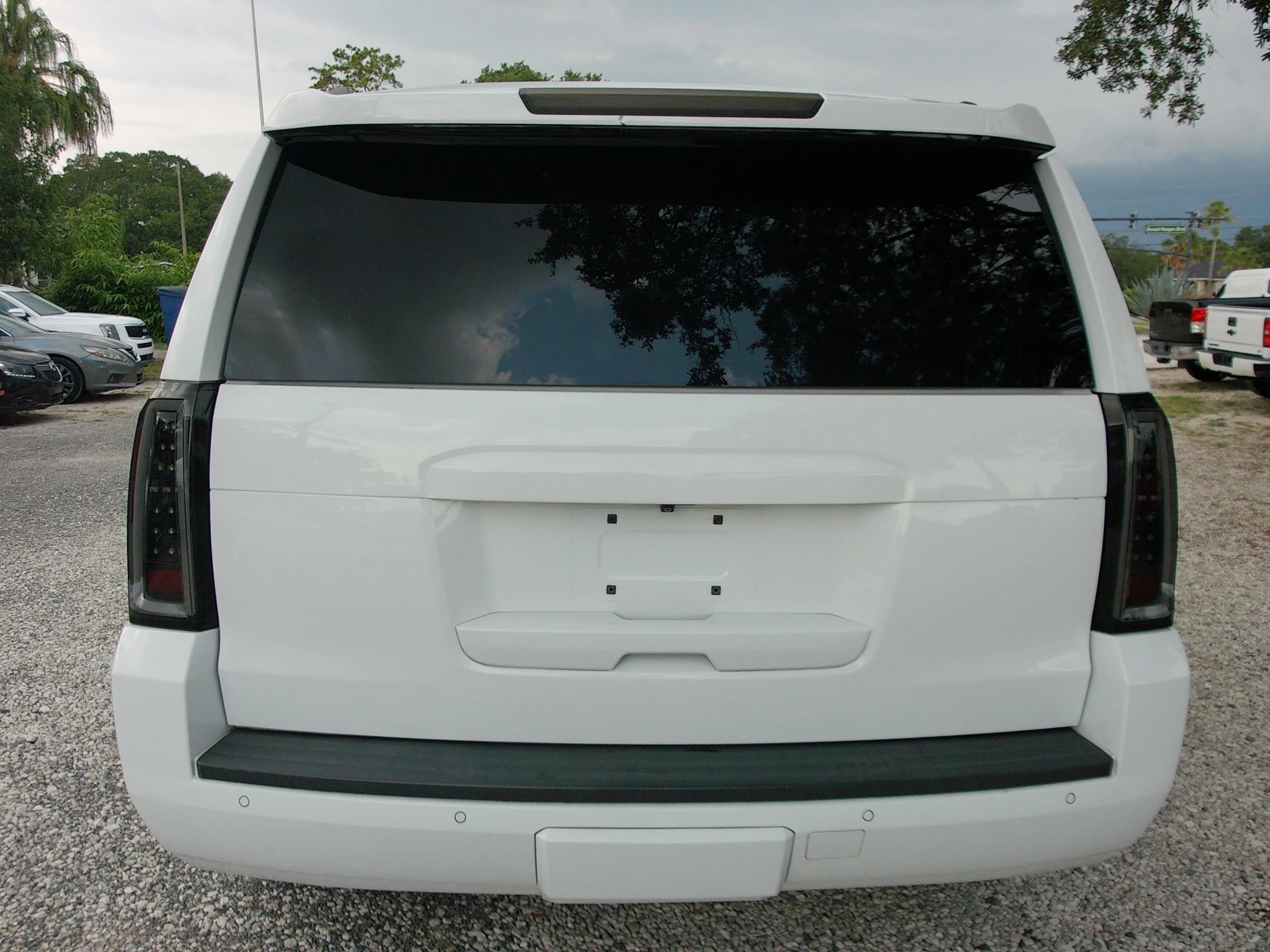 Used 2017 Chevrolet Tahoe LT RWD image 7