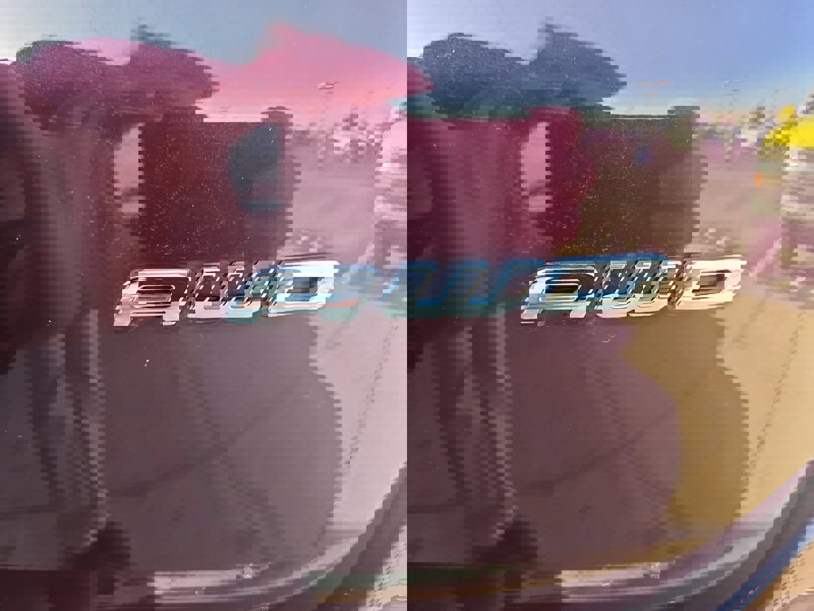 Used 2024 Ford Edge SEL image 23