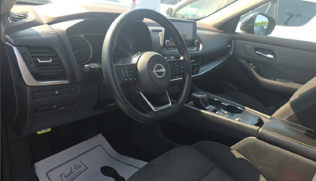 Used 2023 Nissan Rogue SV FWD image 10