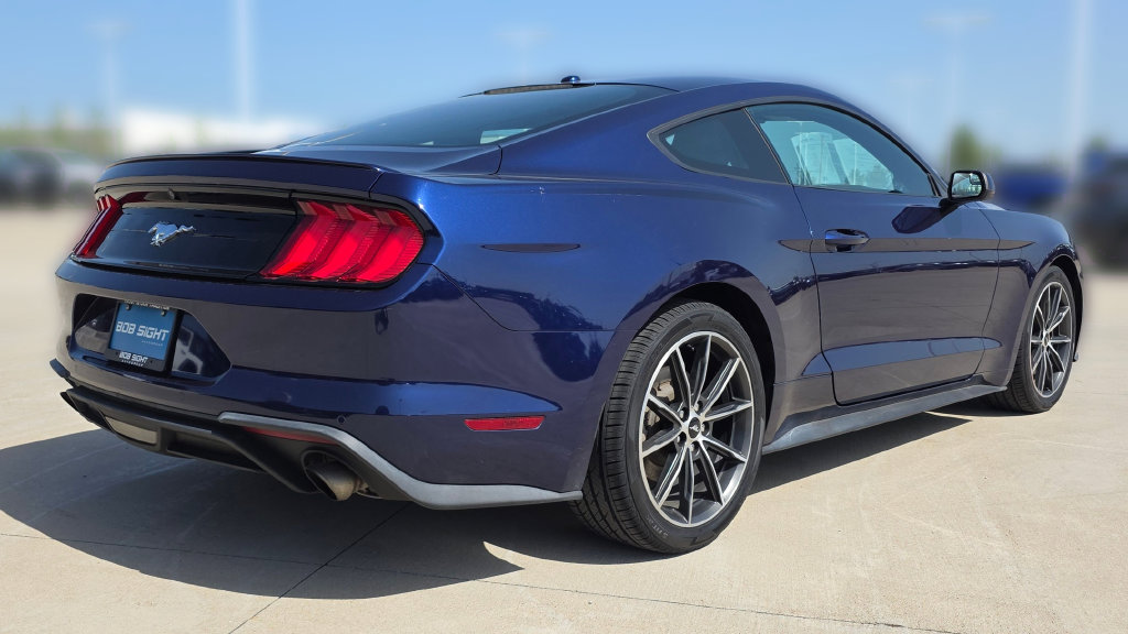 Used 2018 Ford Mustang Coupe w/ Equipment Group 101A RWD image 5
