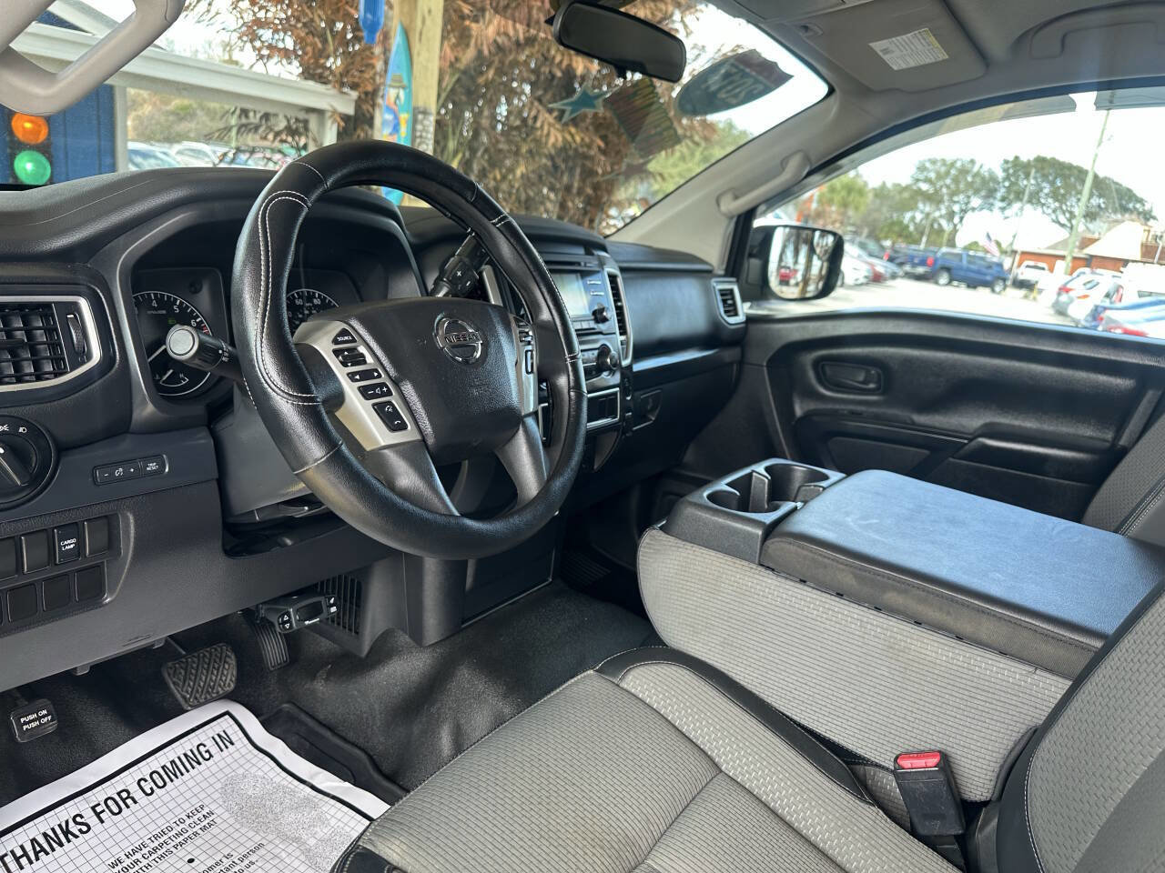 Used 2017 Nissan Titan S RWD image 11