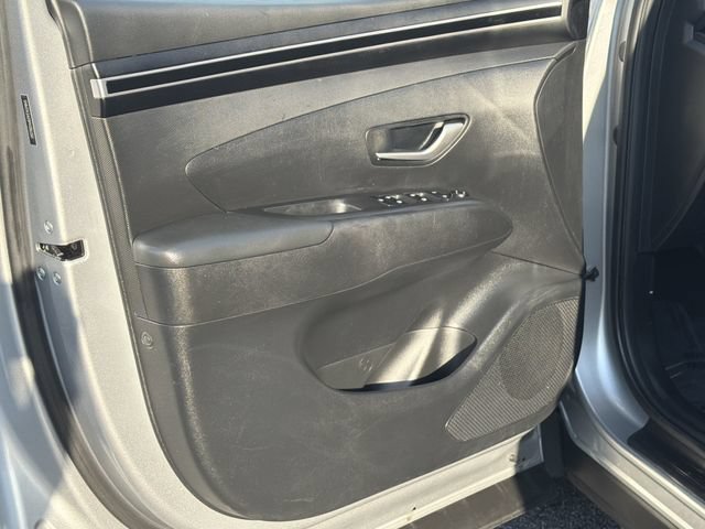 Certified 2023 Hyundai Tucson SE FWD image 12