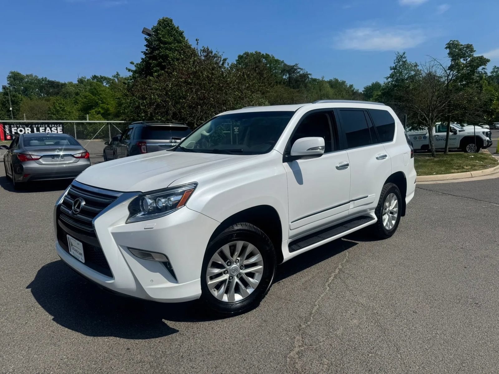 Used 2015 Lexus GX 460 w/ Premium Package AWD/4WD image 4