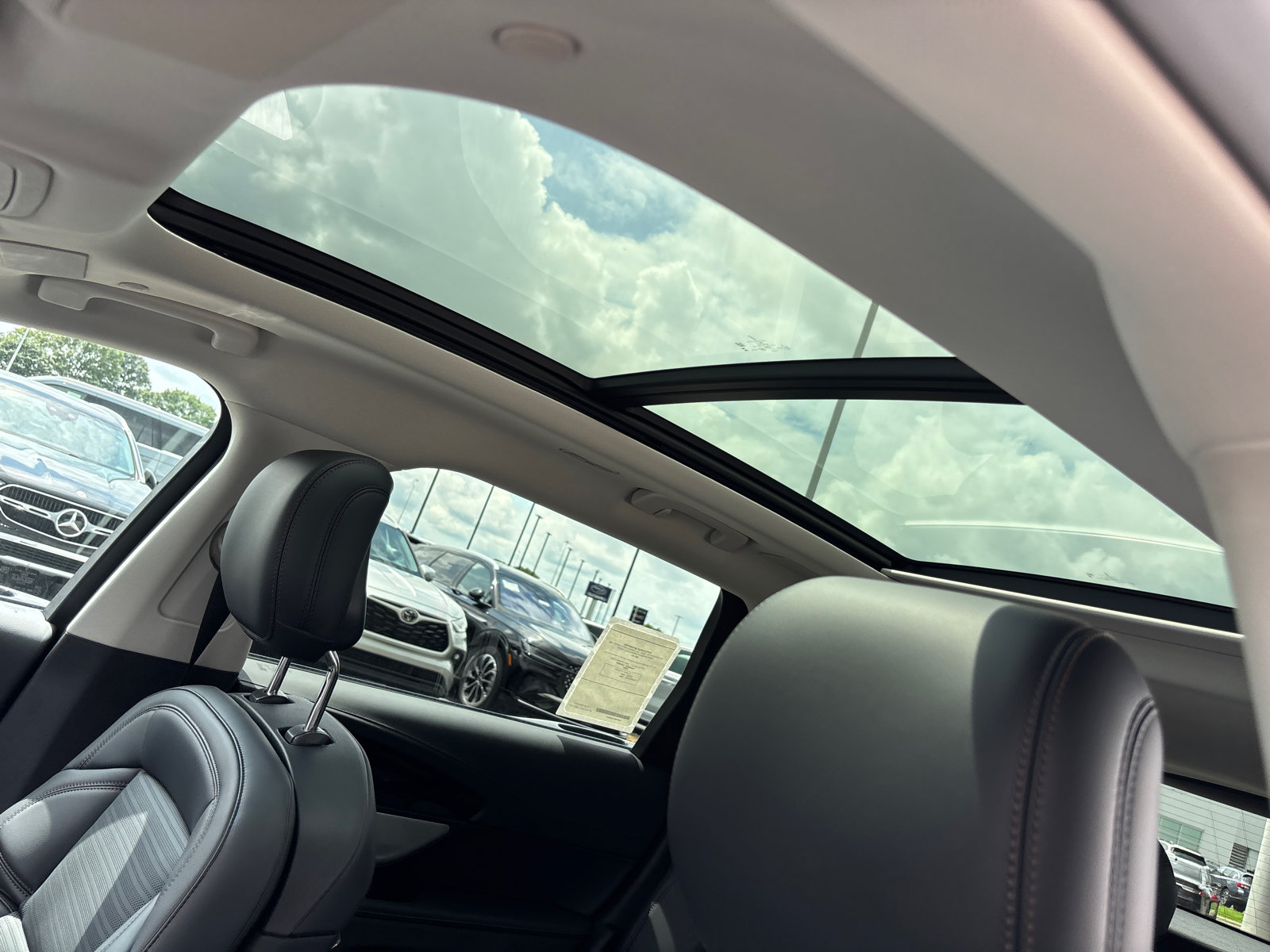 New 2026 Lincoln Nautilus Reserve AWD/4WD image 26