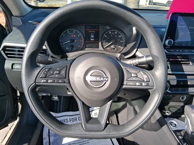 Used 2025 Nissan Altima 2.5 S FWD image 8