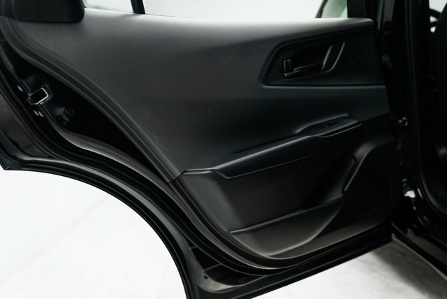 Used 2024 Toyota Prius LE image 25