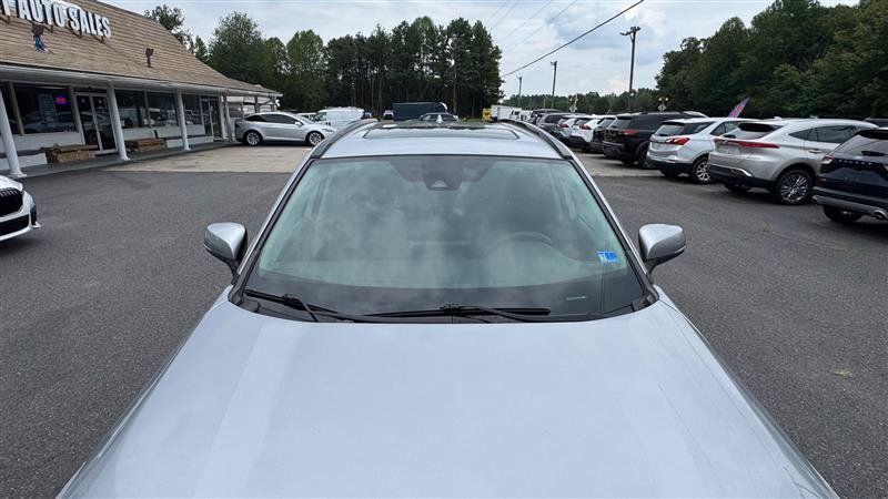 Used 2022 Toyota RAV4 XLE w/ Convenience Package AWD/4WD image 17