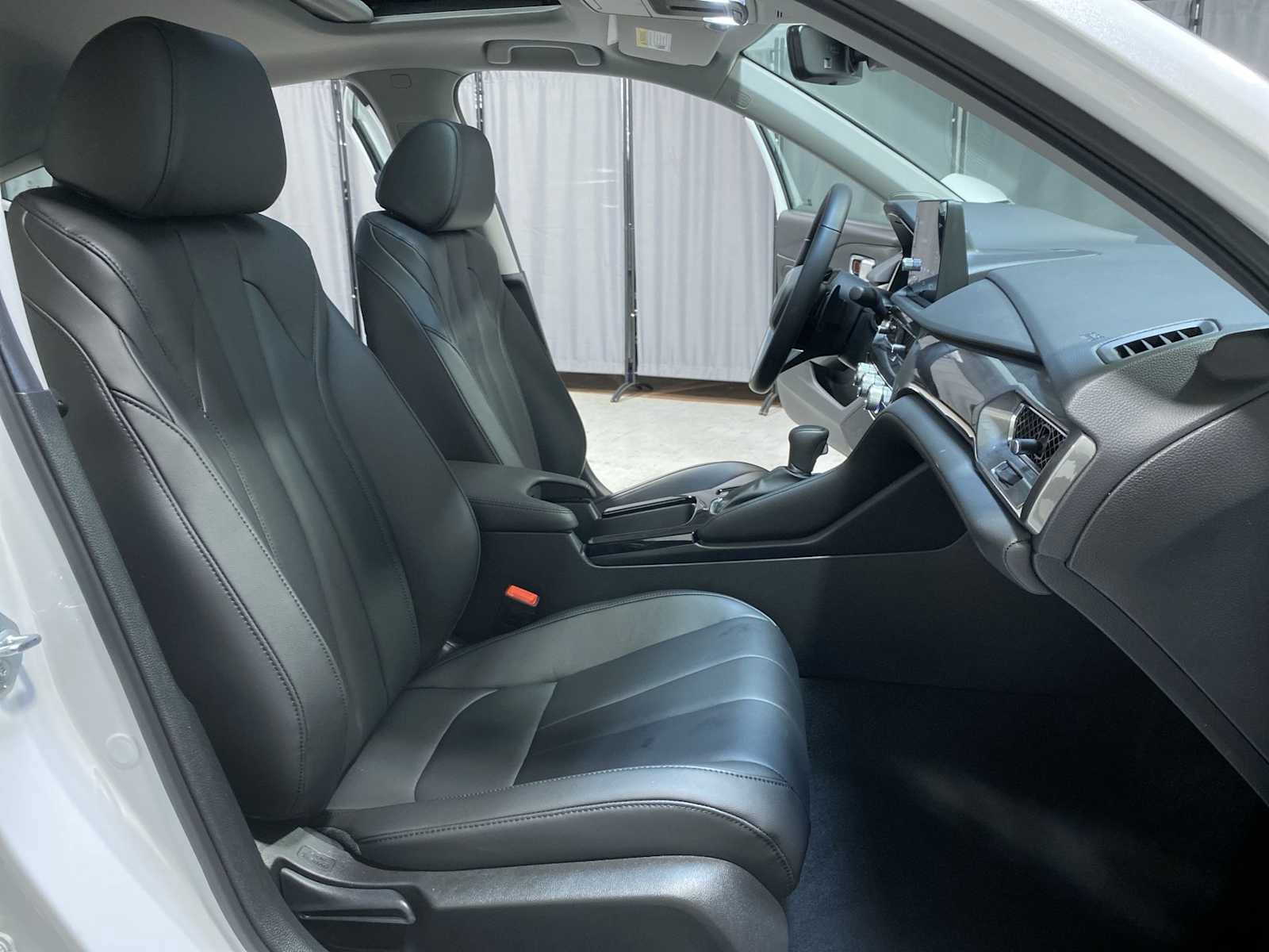 Used 2026 Acura Integra FWD image 14
