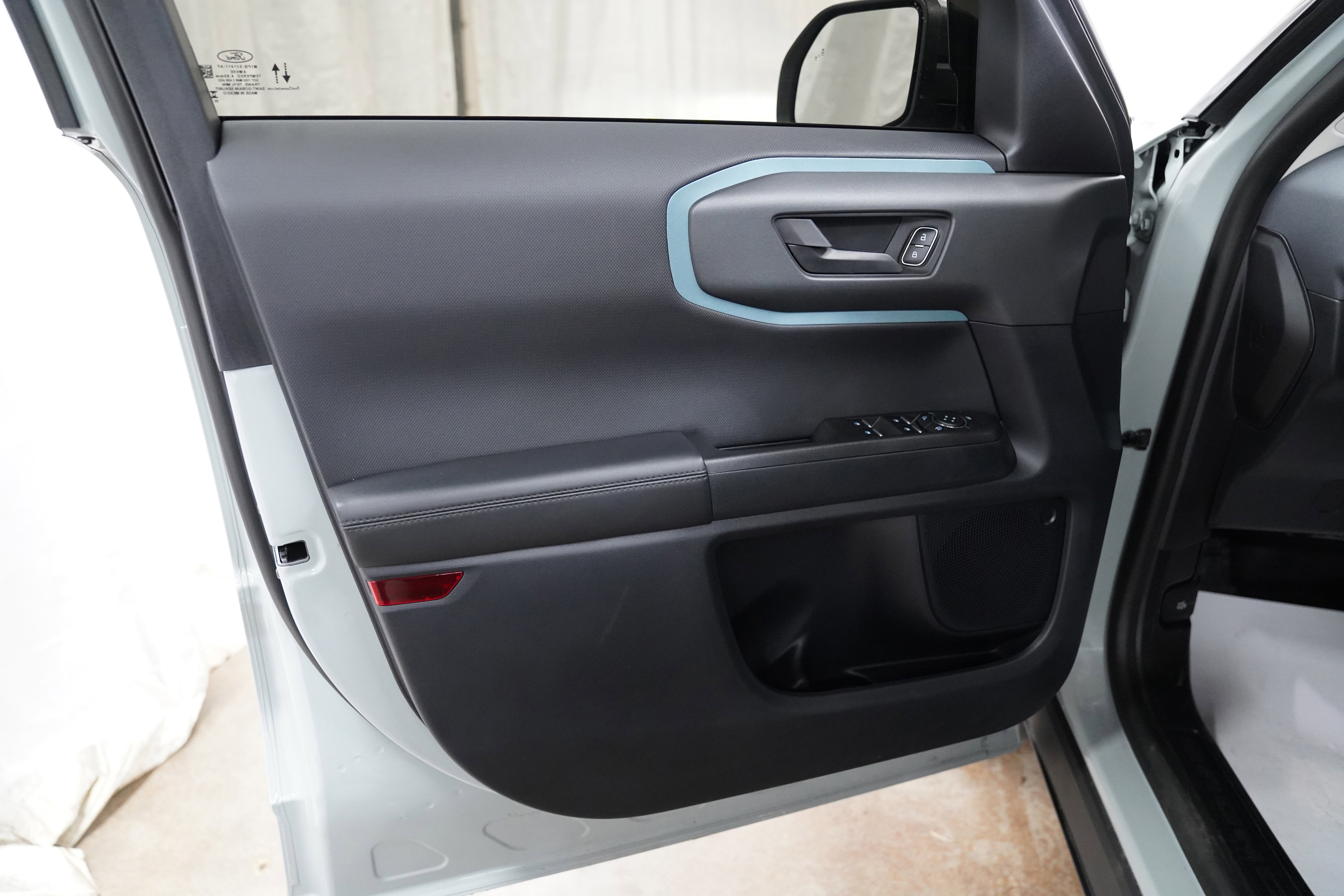 Used 2024 Ford Bronco Sport Badlands image 10