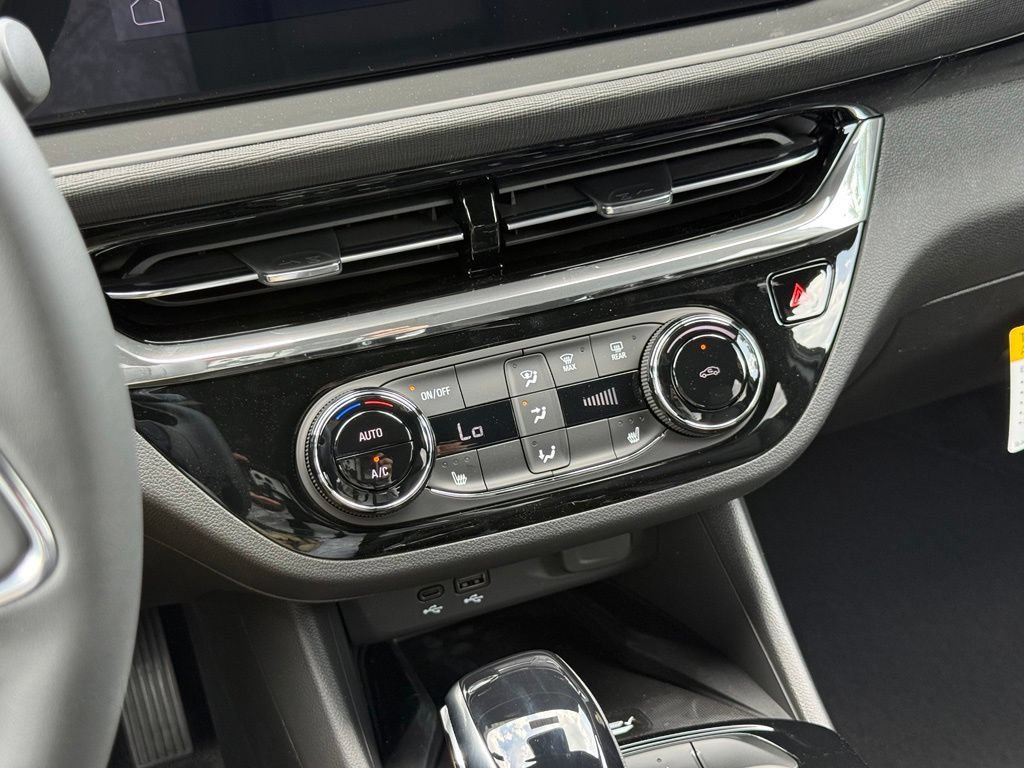New 2026 Buick Envista Sport Touring w/ Convenience I Package FWD image 30