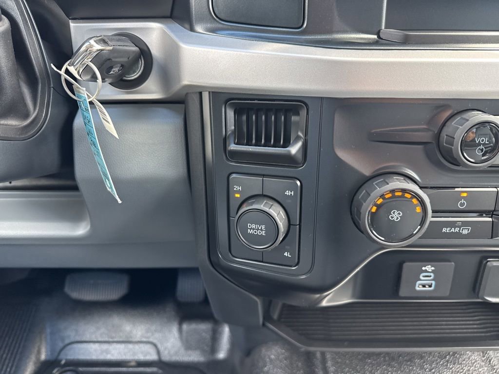 New 2026 Ford F350 XL image 30