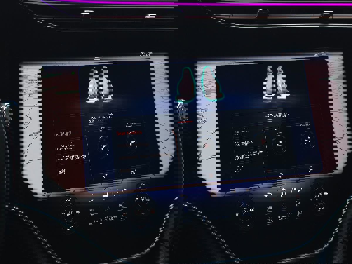 Used 2023 Mercedes-Benz EQS 580 4MATIC SUV image 66