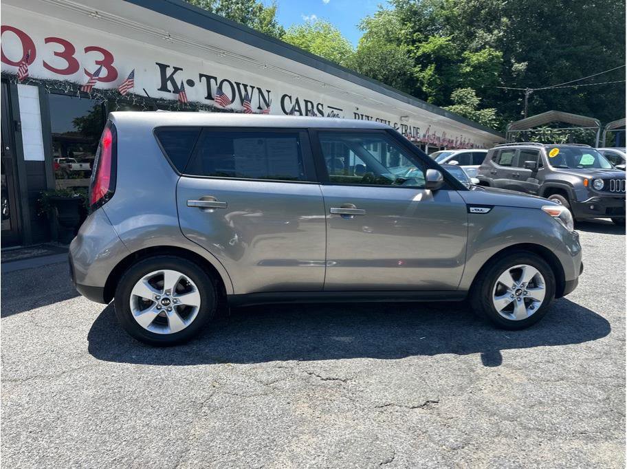 Used 2018 Kia Soul image 5