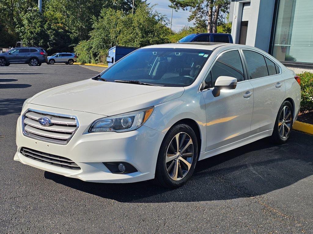 Used 2017 Subaru Legacy 3.6R Limited AWD/4WD image 3