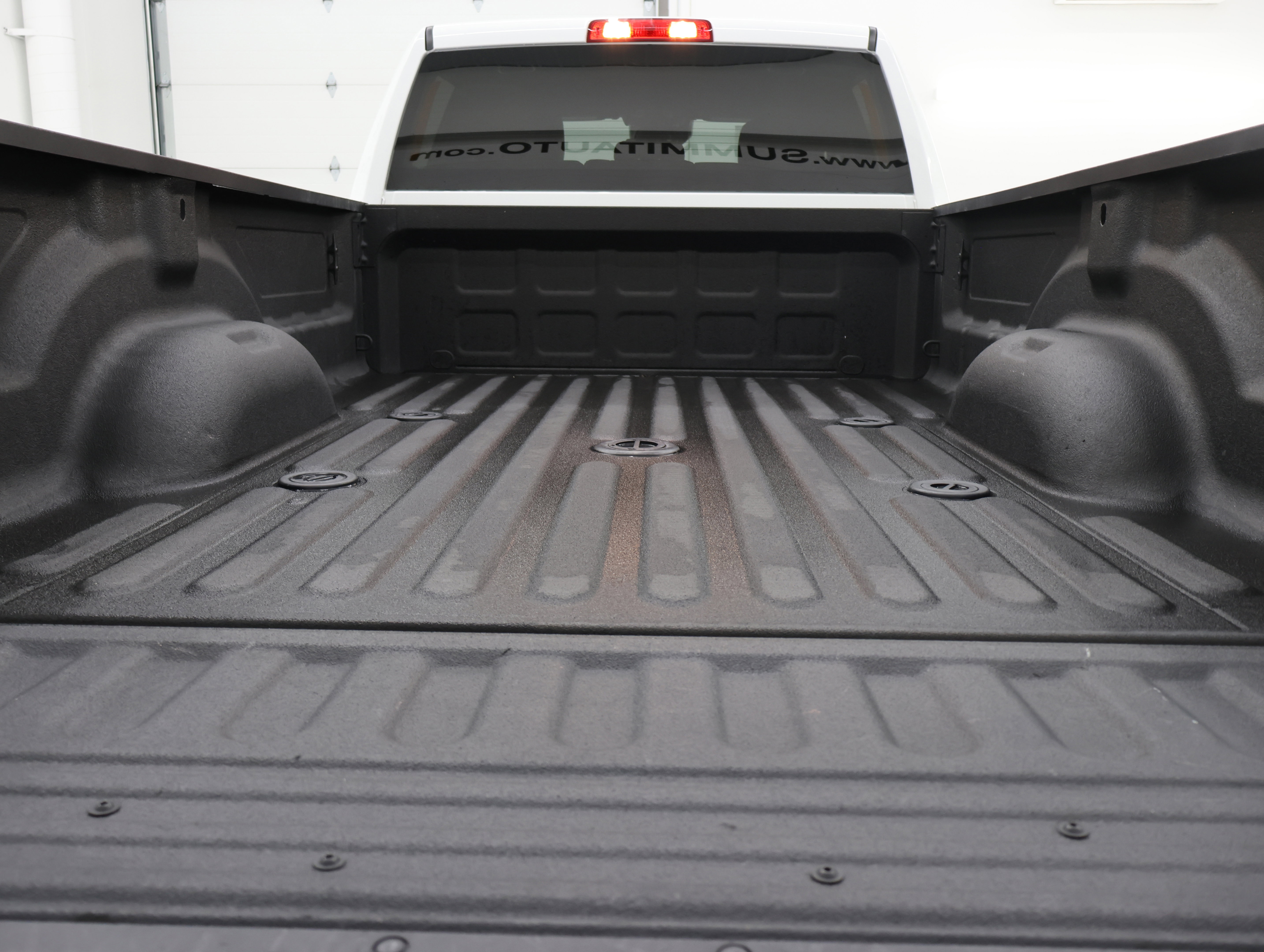 Used 2025 RAM 2500 Big Horn AWD/4WD image 30